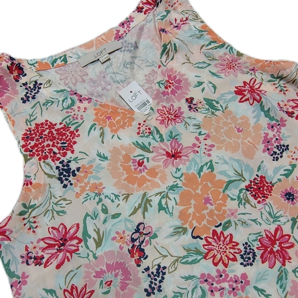 NWT Ann Taylor Loft Floral Sleeveless Top Ladies Medium NEW WITH TAGS - Picture 3 of 6